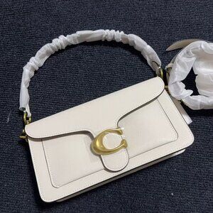 Coach Small Caviar White Envelope Shoulder Handbag